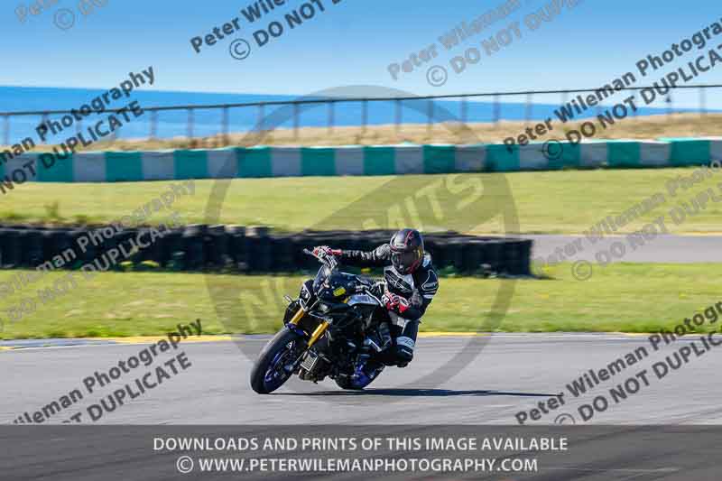 anglesey no limits trackday;anglesey photographs;anglesey trackday photographs;enduro digital images;event digital images;eventdigitalimages;no limits trackdays;peter wileman photography;racing digital images;trac mon;trackday digital images;trackday photos;ty croes